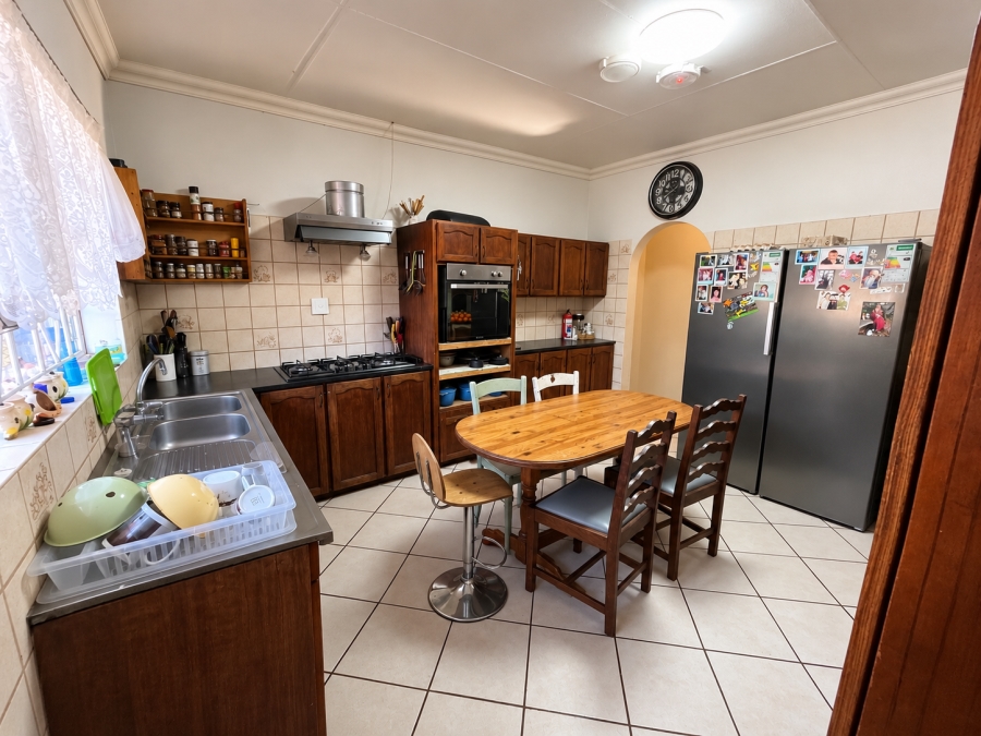 5 Bedroom Property for Sale in Brits North West